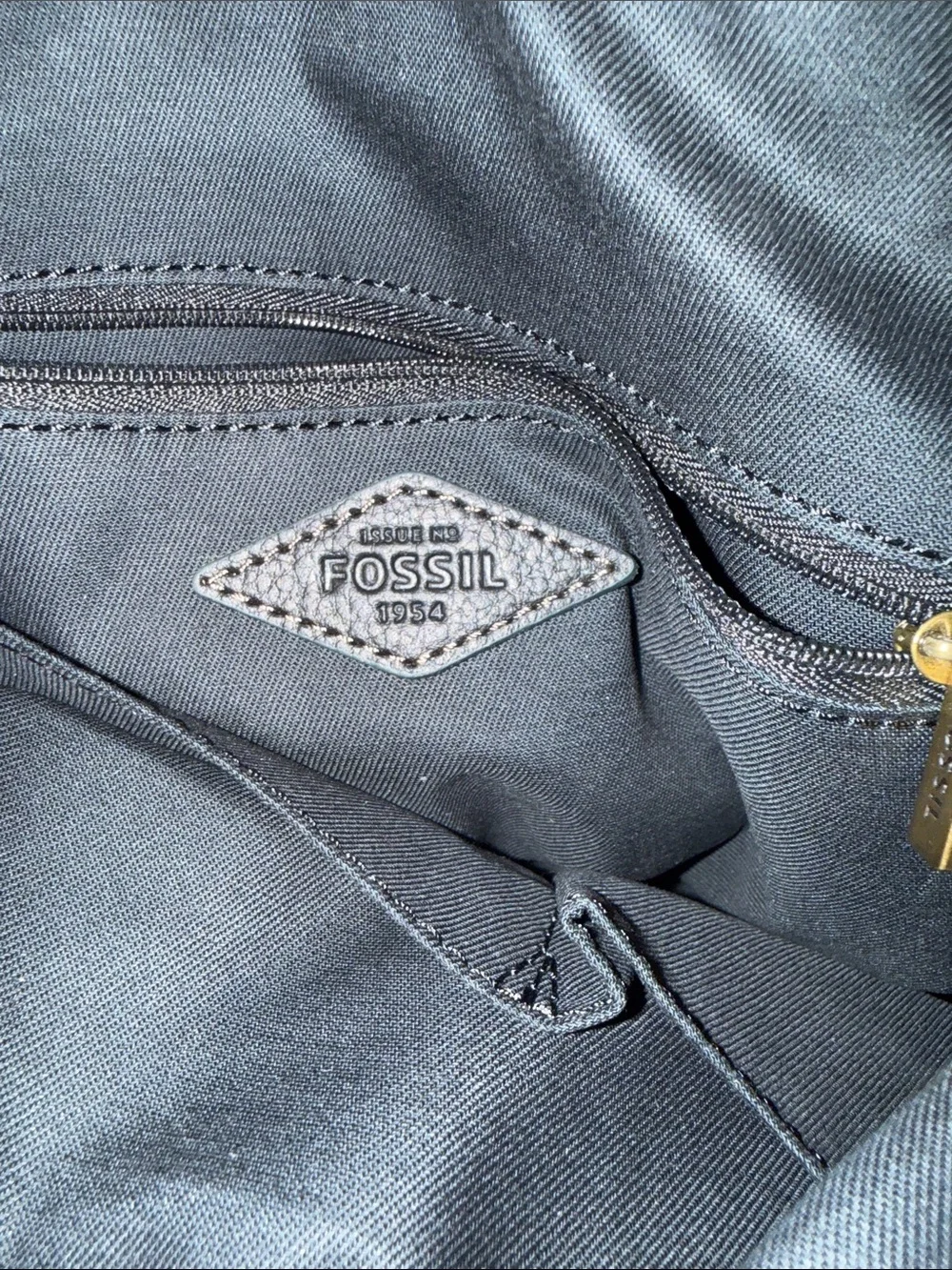 Fossil Black Pebbled Leather Shoulder Bag with Gold Hardware